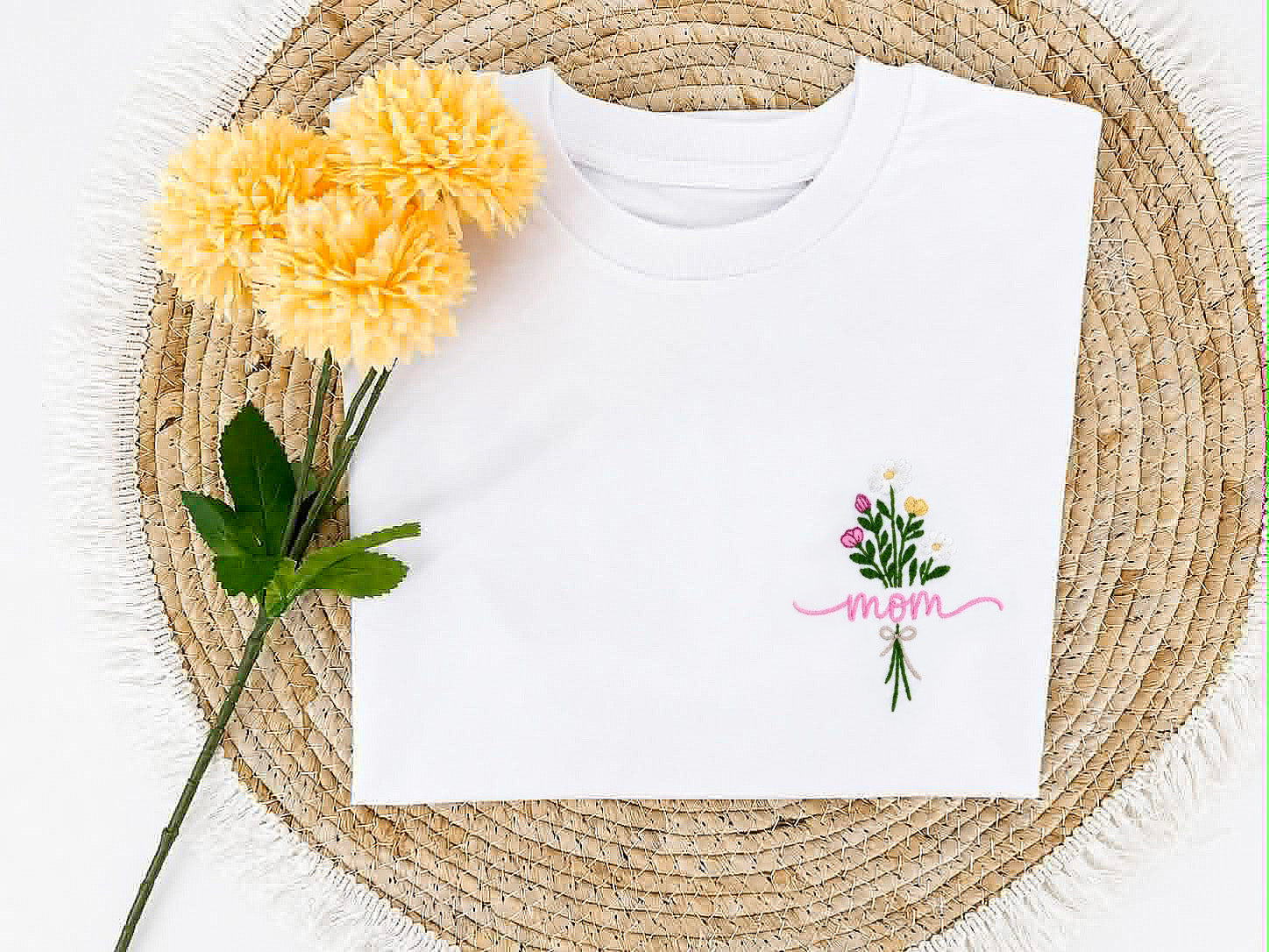 T-shirt met bloemen mom