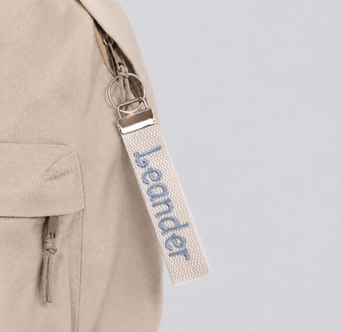 Geborduurde Sleutelhanger met naam - velvexo