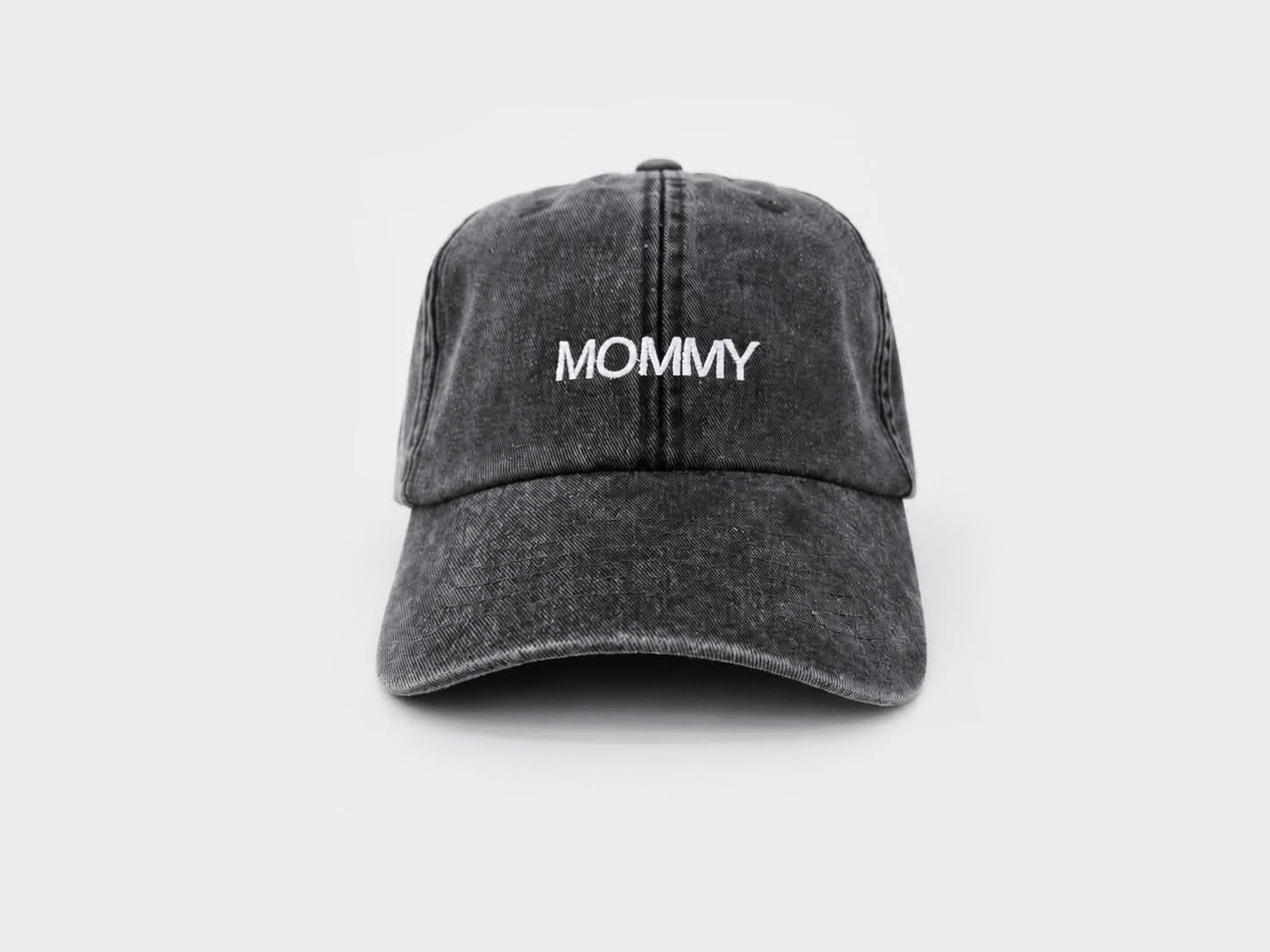 Mommy pet geborduurd
