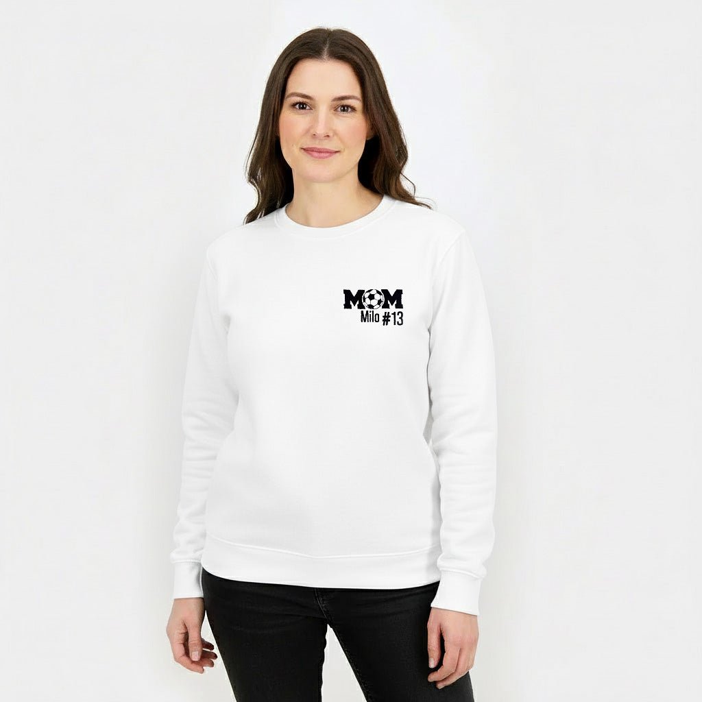 Voetbal Mama Sweater met Naam en Nummer – Geborduurde MOM Trui - velvexo